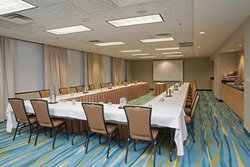  - SpringHill Suites by Marriott O'Hare Airport Chicago - I-90, Exit 79B