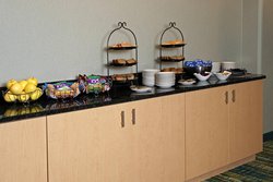  - SpringHill Suites by Marriott O'Hare Airport Chicago - I-90, Exit 79B
