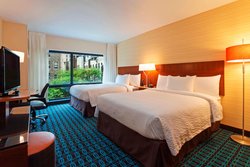 - Fairfield Inn & Suites by Marriott Downtown River Chicago