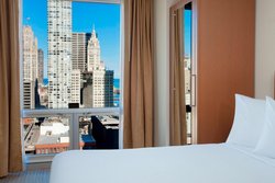  - SpringHill Suites by Marriott Downtown Chicago