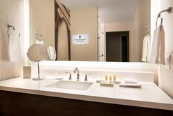  - Renaissance Hotel by Marriott Downtown City Center Denver