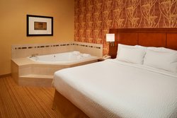  - Courtyard by Marriott Hotel Utica