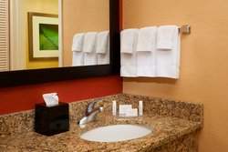  - Courtyard by Marriott Hotel Utica