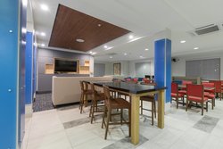  - Holiday Inn Express & Suites Eugene