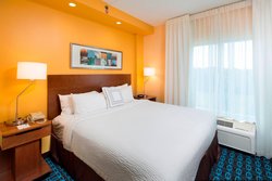  - Fairfield Inn & Suites by Marriott Airport Newark - I-78, Exit 58A