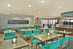  - Courtyard by Marriott Beachfront Hotel Gulfport