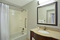  - Courtyard by Marriott Beachfront Hotel Gulfport