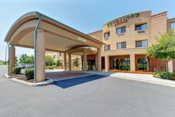  - Courtyard by Marriott Mechanicsburg - I-76, Exit 236