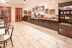  - Lincoln Marriott Cornhusker Hotel