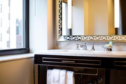  - Ambassador Hotel Downtown Kansas City - I-70, Exits 2J & 2K