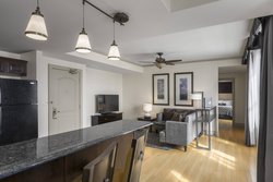  - Hotel Blackhawk Davenport