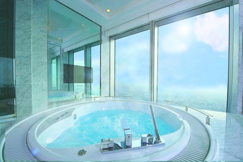 OSAKA MARRIOTT MIYAKO HOTEL - Photo 27