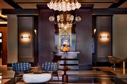  - Renaissance Phoenix Downtown Hotel - I-10, Exit 144