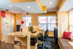  - TownePlace Suites by Marriott Metro Mall Phoenix - I-17, Exit 207