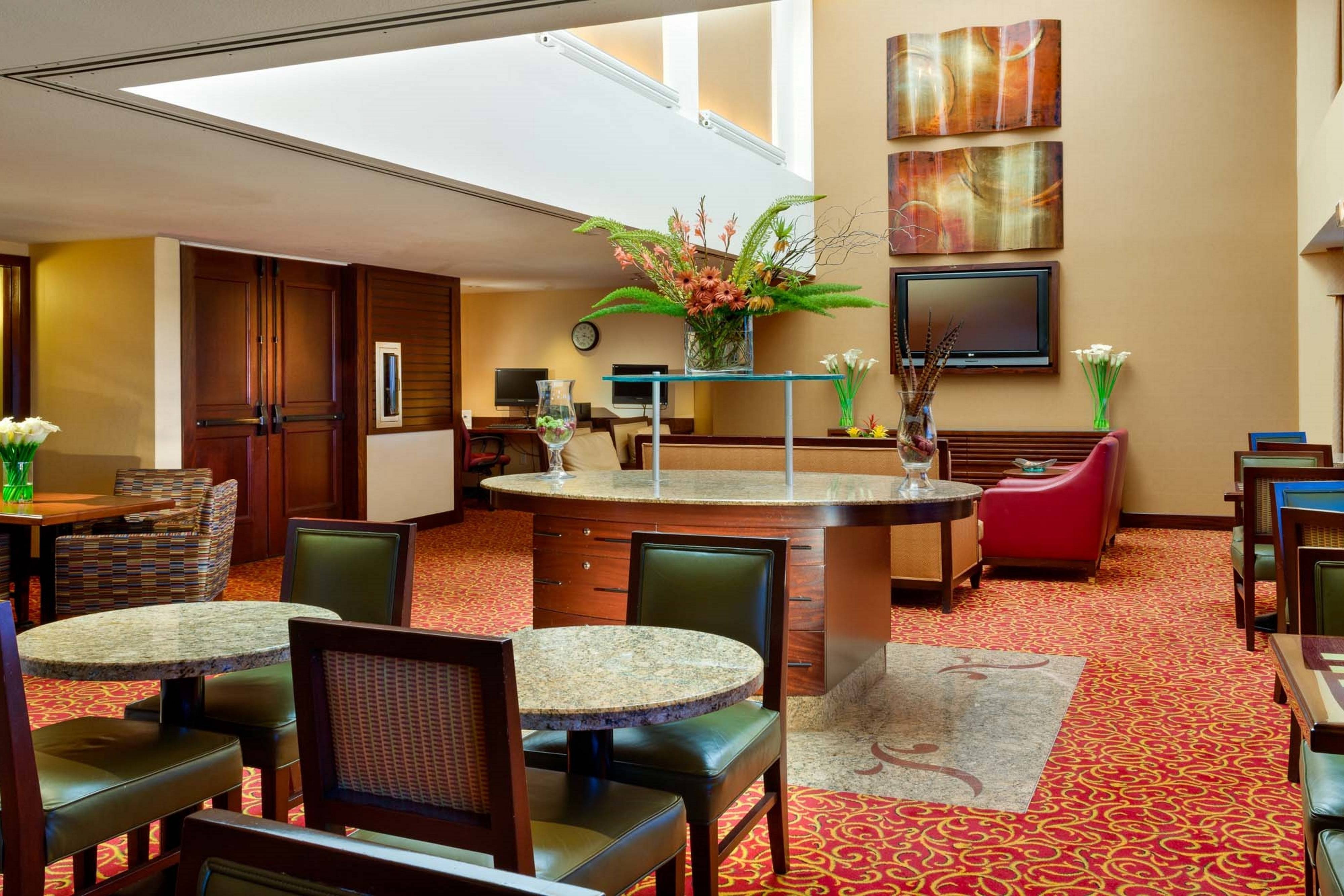Concierge Lounge Access