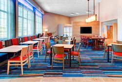  - Fairfield Inn & Suites by Marriott Cape Cod Hyannis