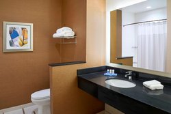  - Fairfield Inn & Suites by Marriott Niagara Falls