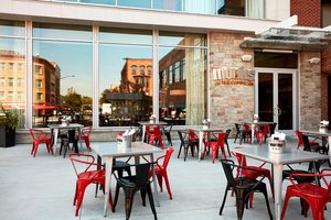 ithaca marriott hotel downtown commons