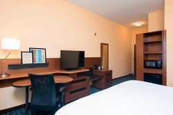  - Fairfield Inn & Suites by Marriott Clinton - I-20, Exit 36