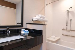  - Fairfield Inn & Suites by Marriott Clinton - I-20, Exit 36