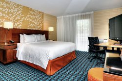  - Fairfield Inn & Suites by Marriott Rosemead - CA 60, Exit 9
