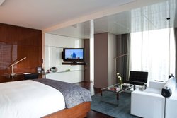  - Hotel Beaux Arts Miami - I-95, Exit 2A& 2C