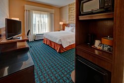  - Fairfield Inn & Suites by Marriott Jackson - I-40, Exit 79