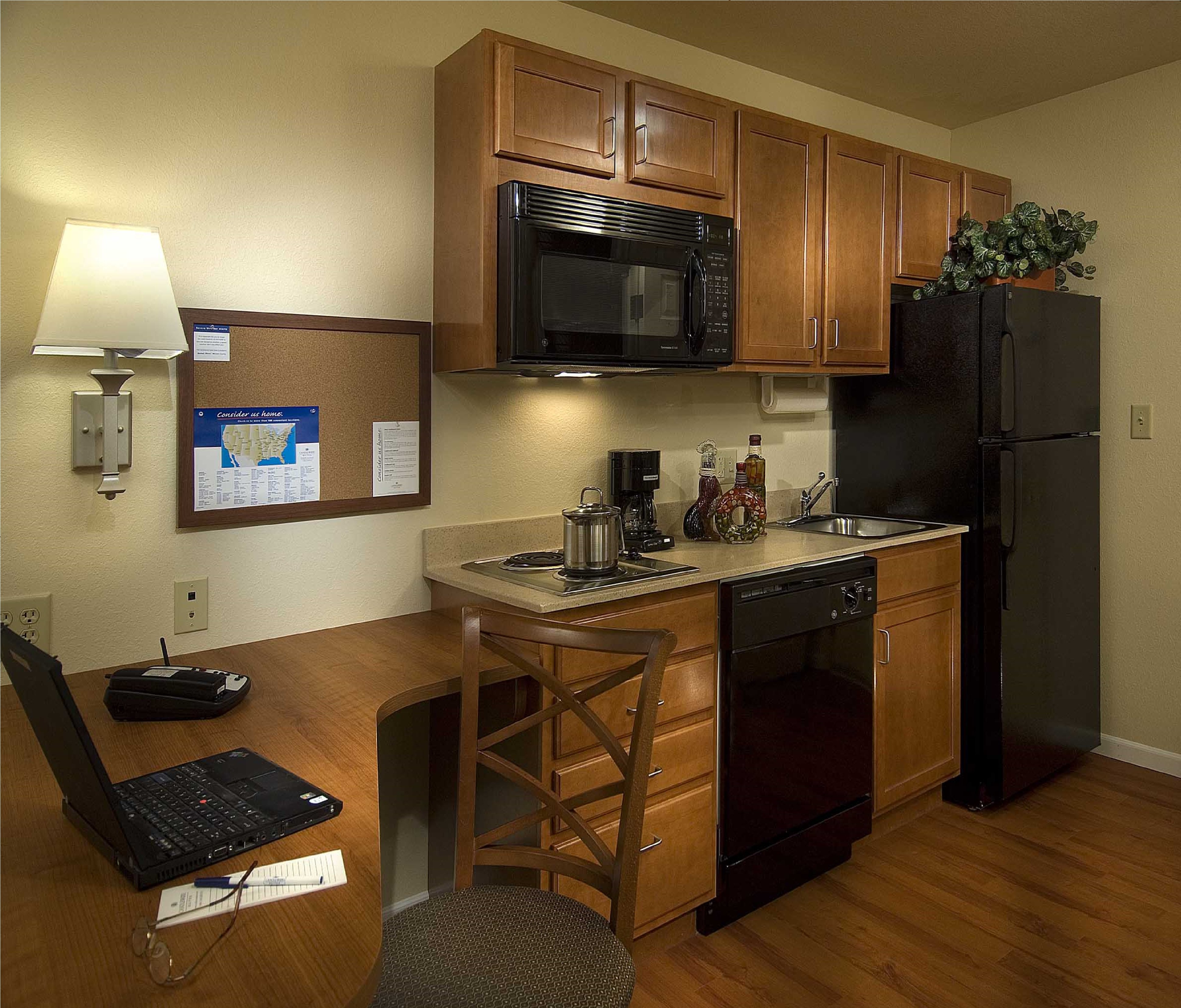 CANDLEWOOD SUITES AVONDALE-guestroom-Guest Room.jpg
