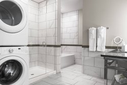  - Current Iowa Hotel Davenport