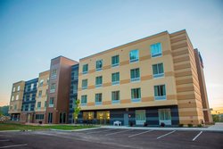  - Fairfield Inn & Suites by Marriott Cambridge - I-70, Exit 178