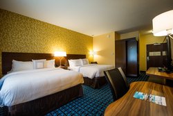  - Fairfield Inn & Suites by Marriott Cambridge - I-70, Exit 178