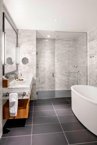 THE PRESS HOTEL - Photo 38