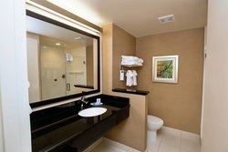  - Fairfield Inn & Suites by Marriott West Richmond