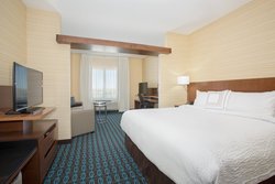  - Fairfield Inn & Suites by Marriott Burlington