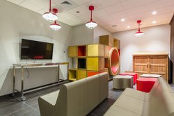  - Marriott Vacation Club Pulse San Diego - I-5, Exits 16 & 16B