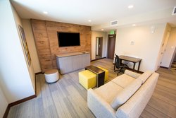  - Fairfield Inn & Suites by Marriott Savannah