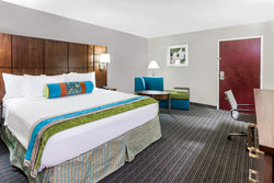  - Holiday Inn & Suites North Oklahoma City