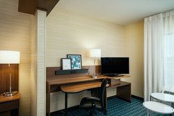  - Fairfield Inn & Suites by Marriott Dupont - I-5, Exit 118