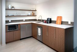  - Delta Hotel by Marriott Everett - I-5, Exit 194