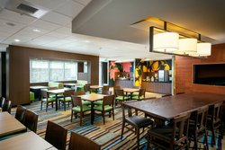  - Fairfield Inn & Suites by Marriott Dupont - I-5, Exit 118