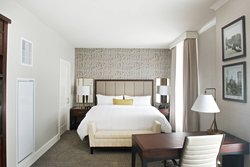  - Marriott Hotel Downtown Syracuse - I-81, Exit 18