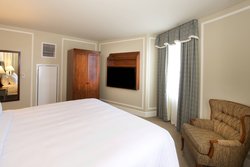  - Marriott Hotel Downtown Syracuse - I-81, Exit 18