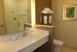  - Fairfield Inn & Suites by Marriott Bowling Green - I-75, Exit 181