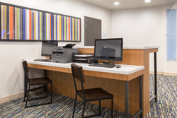  - Holiday Inn Express & Suites North Lincoln - I-80, Exit 403