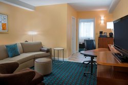 - Fairfield Inn & Suites by Marriott Kanata