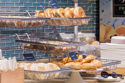  - SpringHill Suites by Marriott Quakertown - I-476, Exit 44