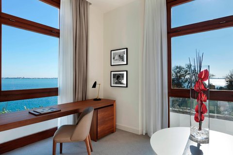JW MARRIOTT VENICE RESORT & SPA - Photo 15