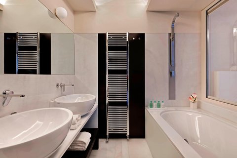 JW MARRIOTT VENICE RESORT & SPA - Photo 23