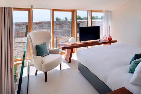 JW MARRIOTT VENICE RESORT & SPA - Photo 30