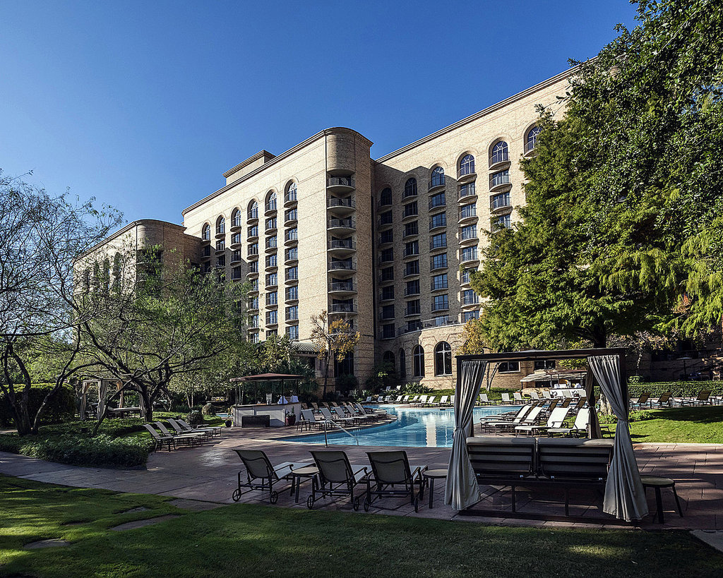 FOUR SEASONS RESORT & CLUB DALLAS AT LAS COLINAS - Irving TX 4150 North ...